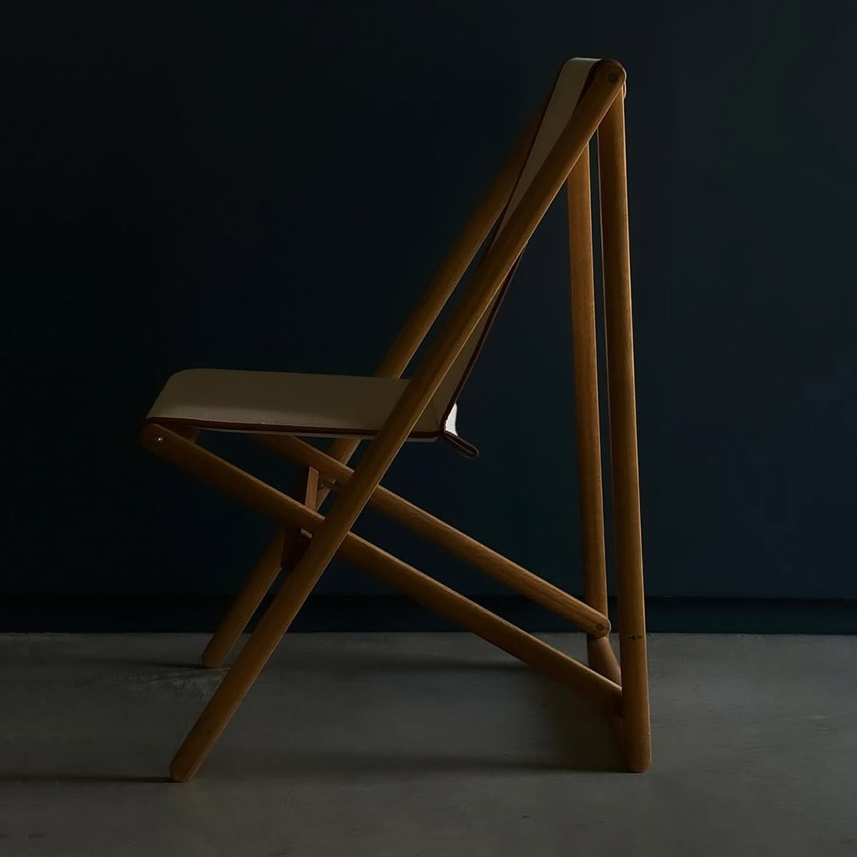 Koja-chair-dan-sunaga-staffan-holm-2022 | ScandinavianDesign.com