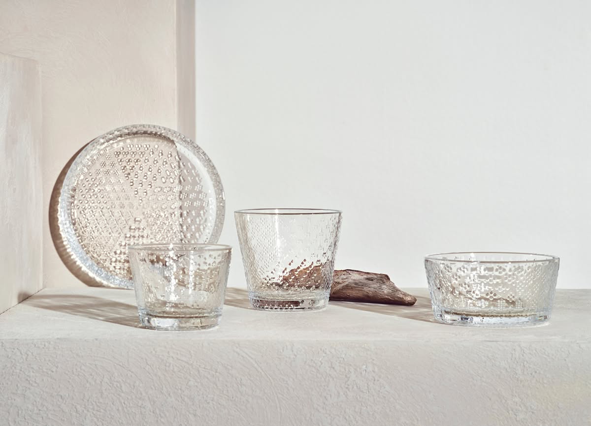 Iittala Re-introduces Tundra Glassware by Oiva Toikka