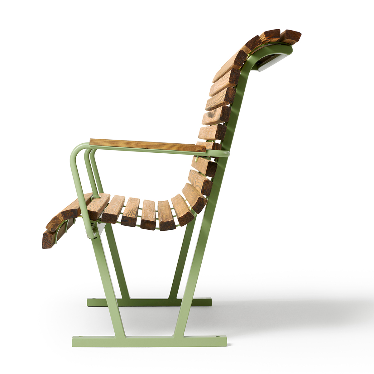 Side elevation of heavy-duty bench highlighting robust proportions and comfort features