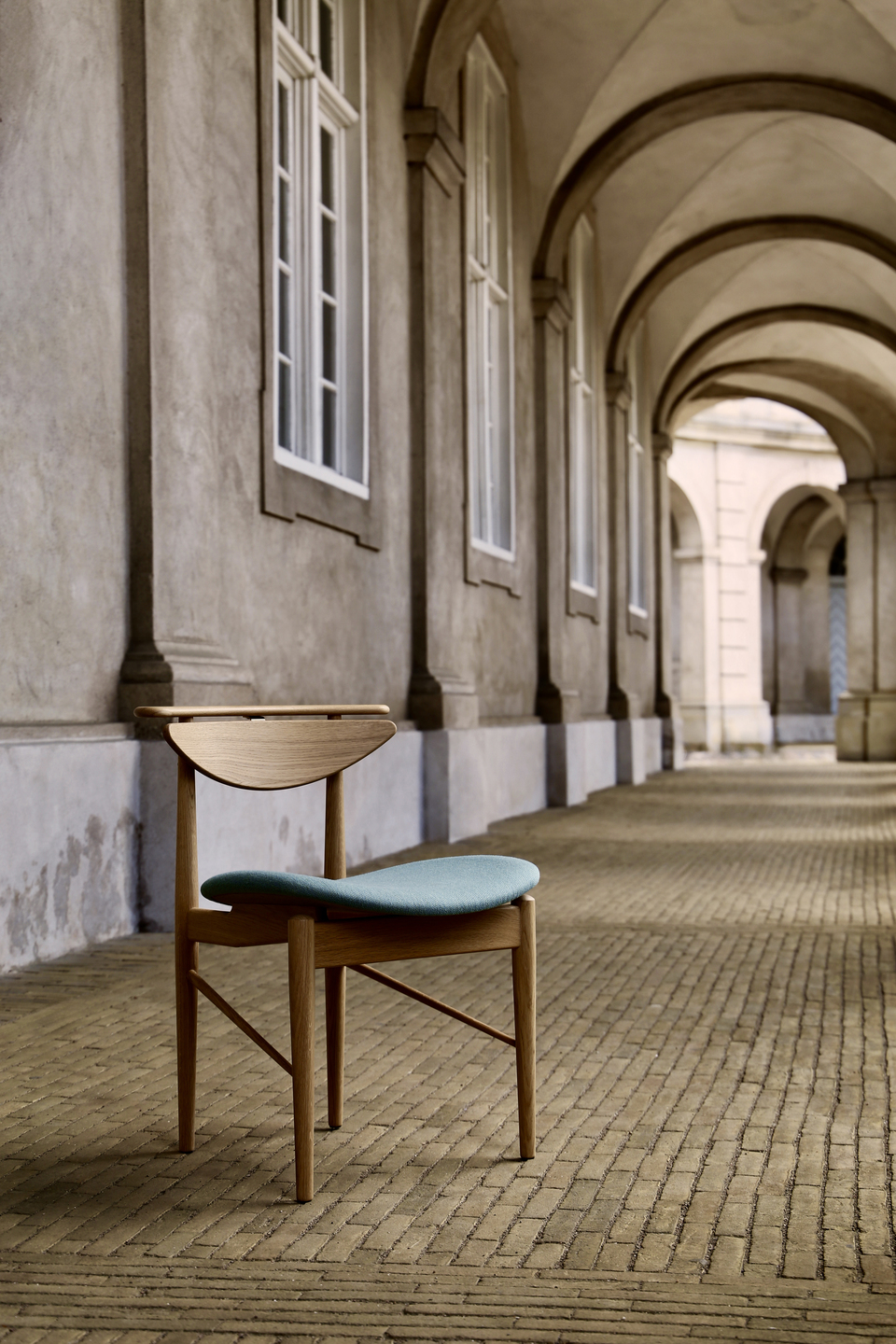 All-oak version of Finn Juhl's Reading Chair by House of Finn Juhl featuring organic sculptural form