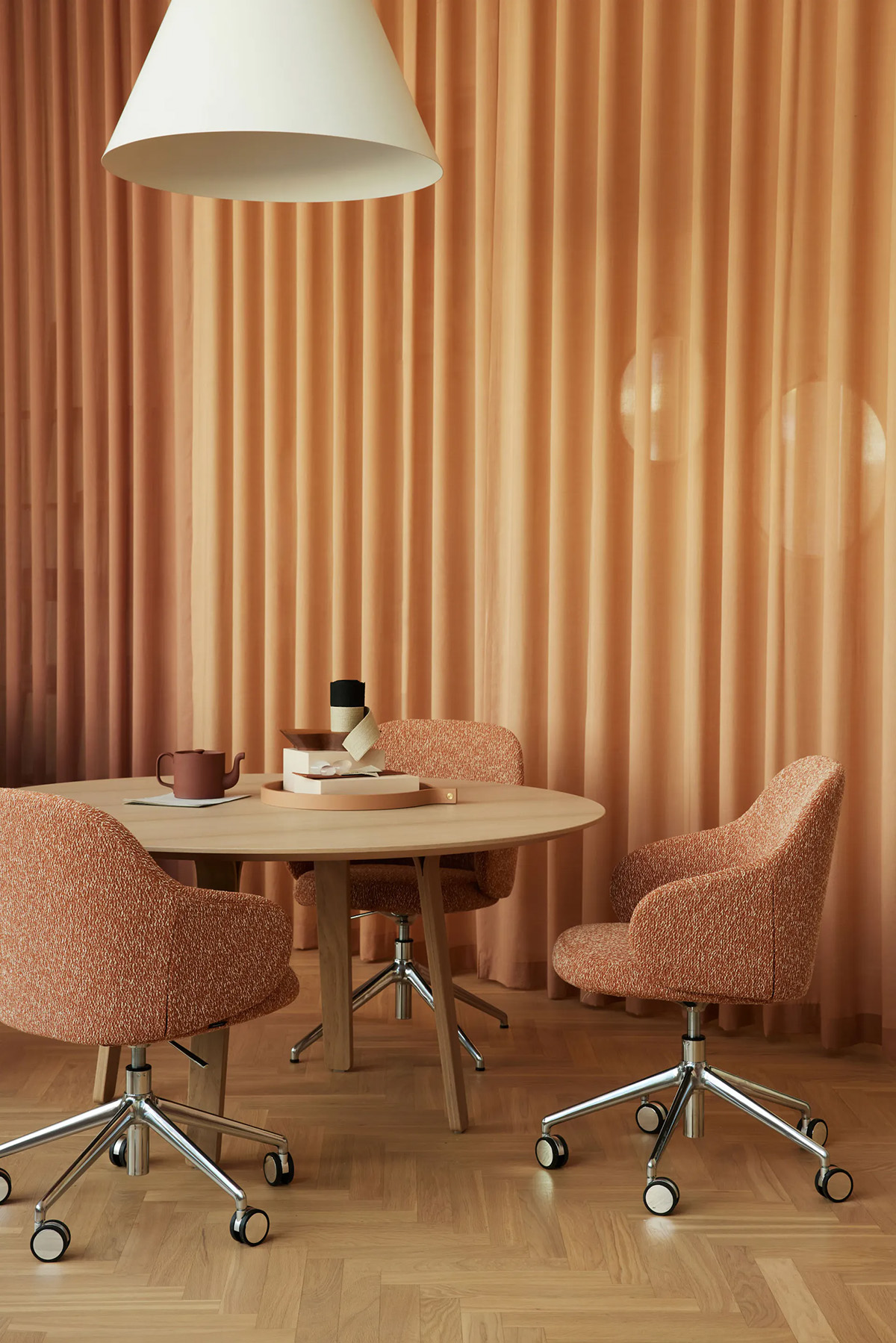 Swedese Pillo Karmstol Mikael Lundblad | Scandinavian Design