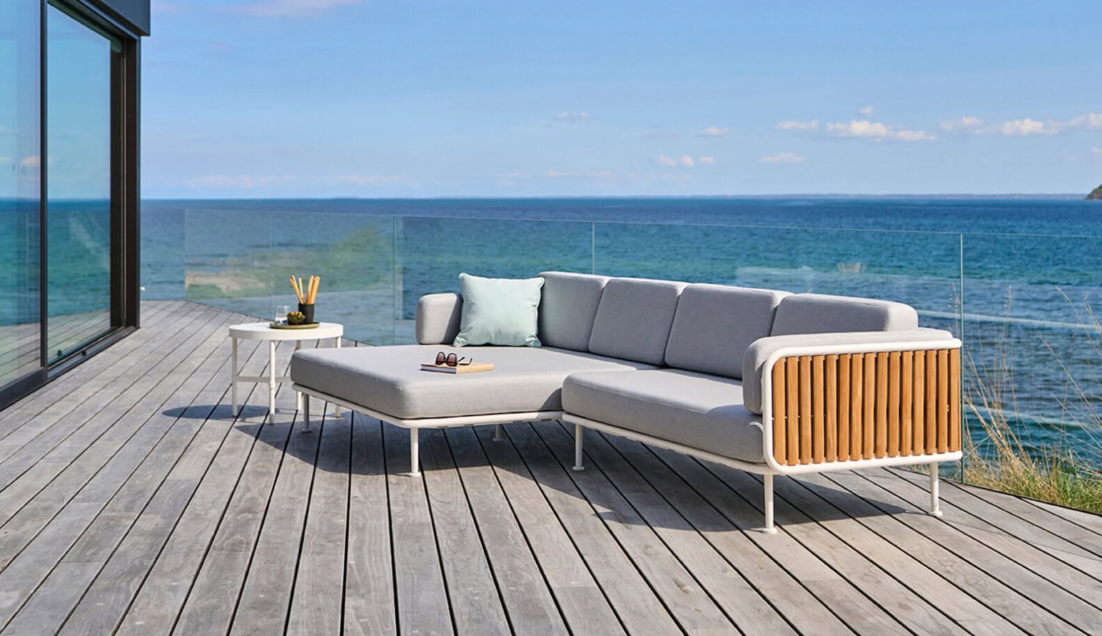 MINDO 100 collection by Thomas E. Alken featuring distinctive minimalist design approach with balanced proportions