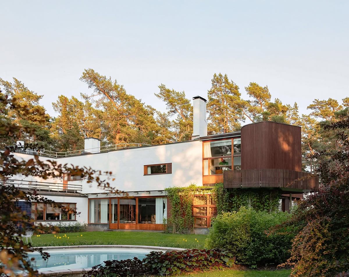 アート・デザイン・音楽 Villa Mairea Alvar Aalto 1937-1939 Villa Mairea 1939 — Aino and Alvar Aalto's Modernist Masterpiece