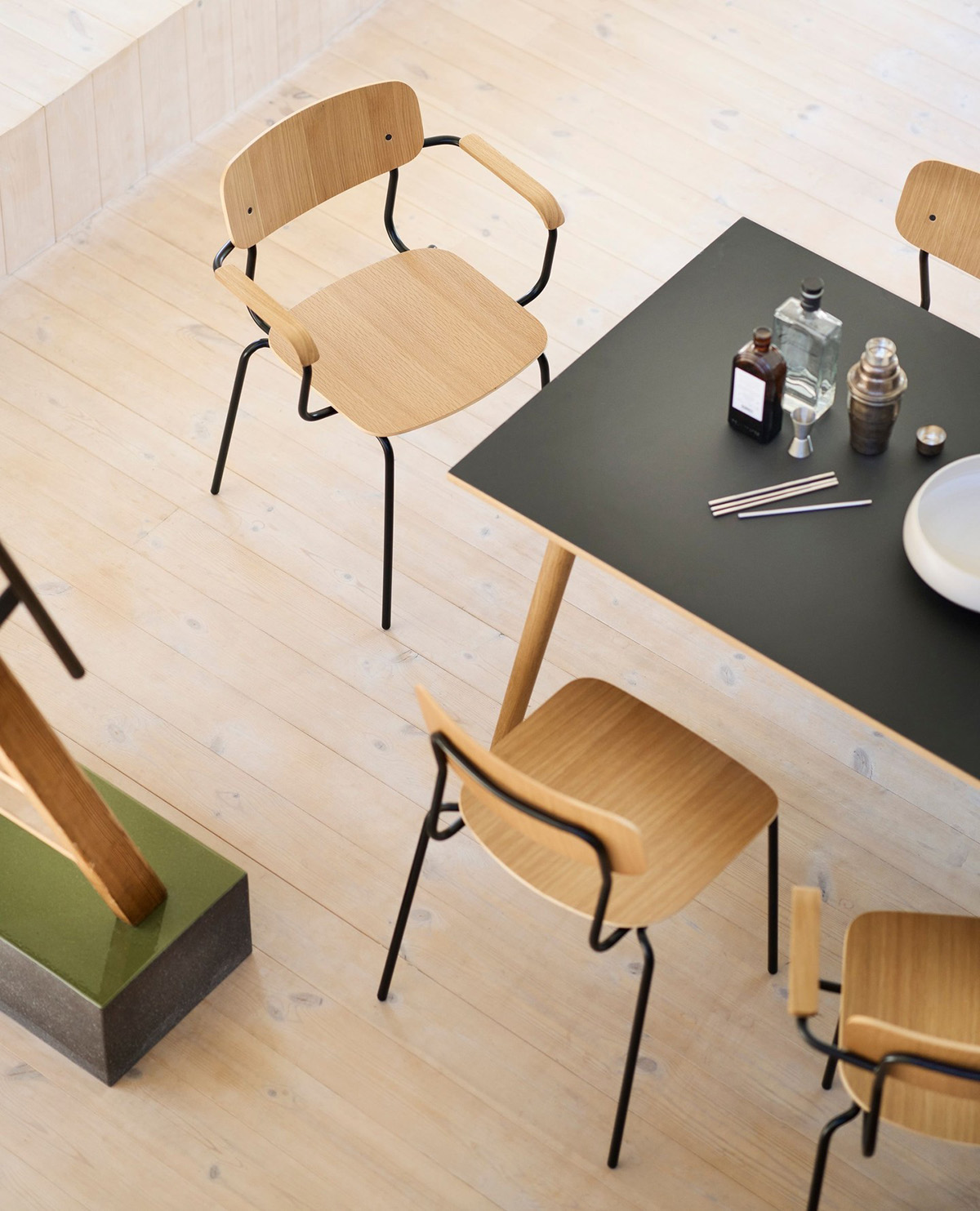 Holmen Jakob Thau | Scandinavian Design