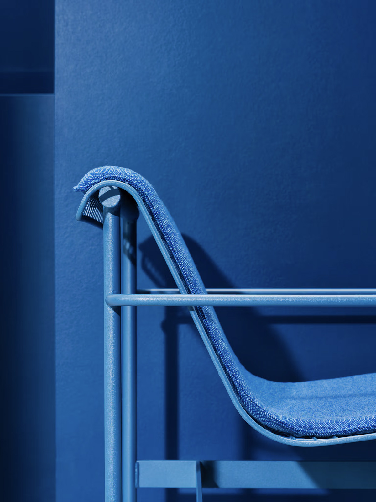 MUNCH series by Andreas Engesvik and Jonas Stokke for Vestre featuring expanded outdoor furniture collection for public spaces