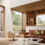 FH_Swan_3320_Vidar_Pearl_White_Lissoni_Sofa_PL112_Grace_Walnut_PK61_Marble_Rolled_White_Clam_Portable_Nine_Grey