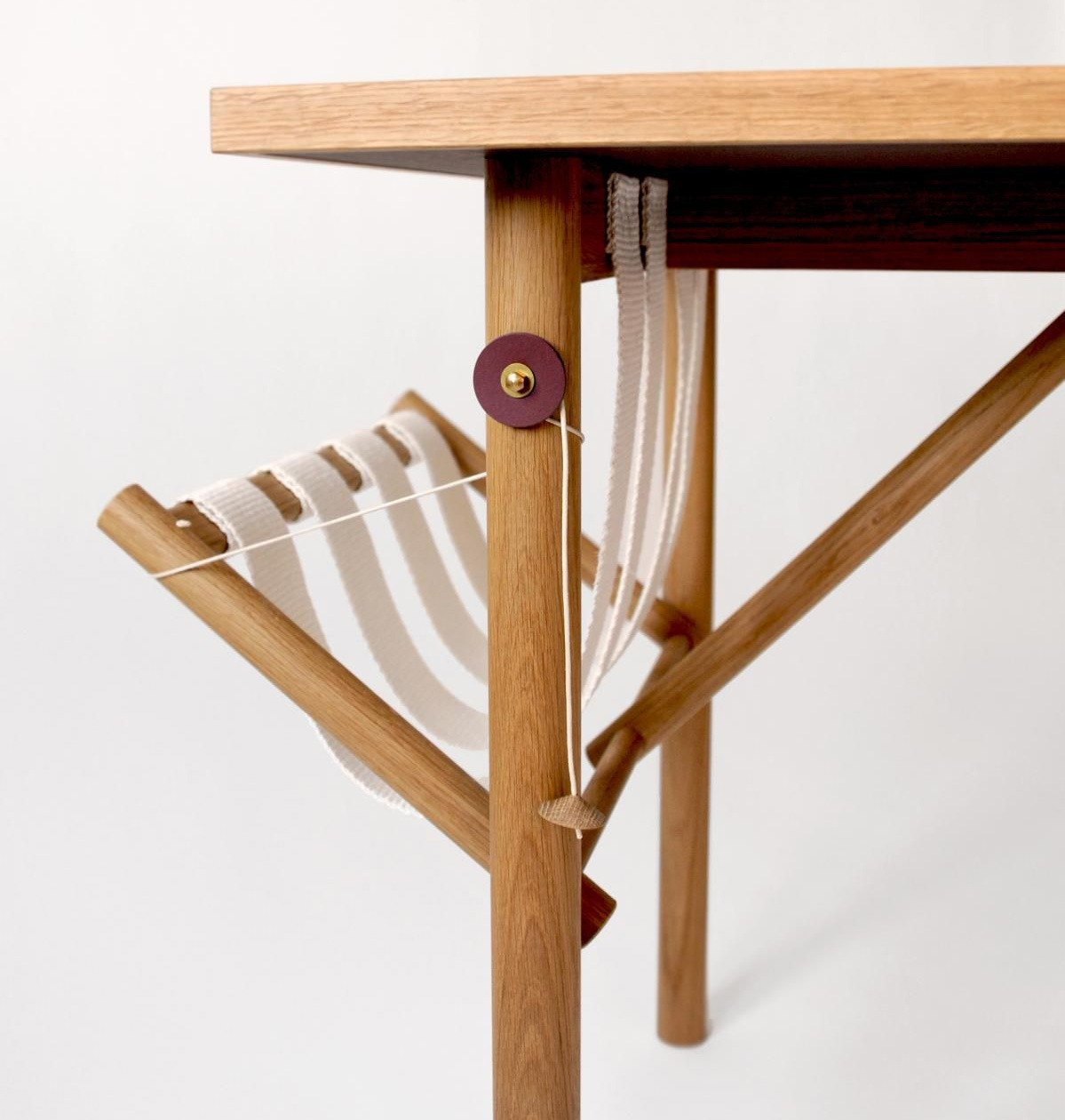Atelier Sandemar Enno Red | Scandinavian Design