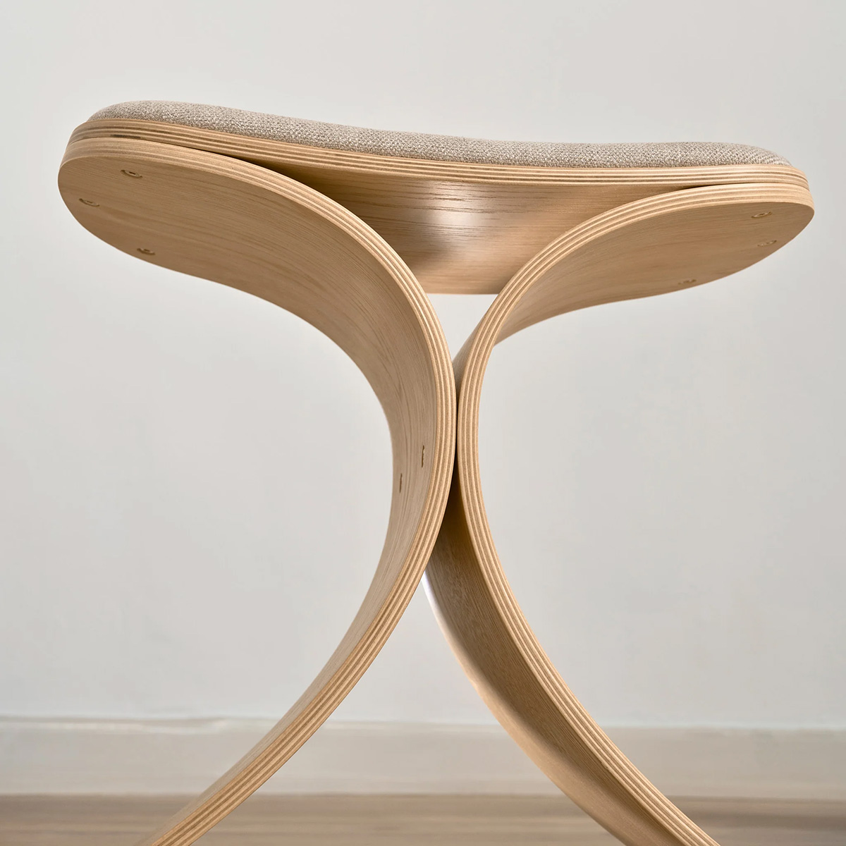 Luno-stool-jens-fager-gejst-4 | ScandinavianDesign.com