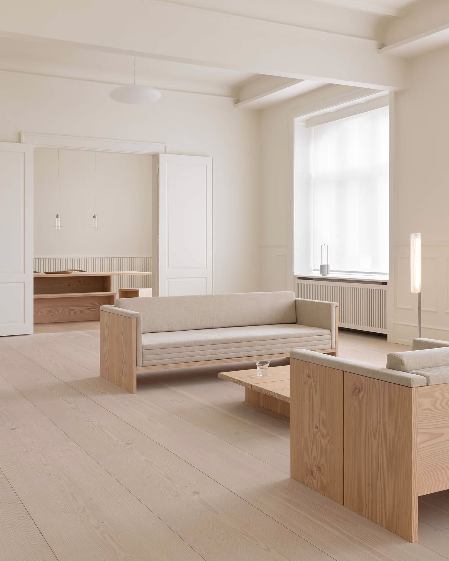 67d7fe8a6b647422a0ad13dd_4 | ScandinavianDesign.com