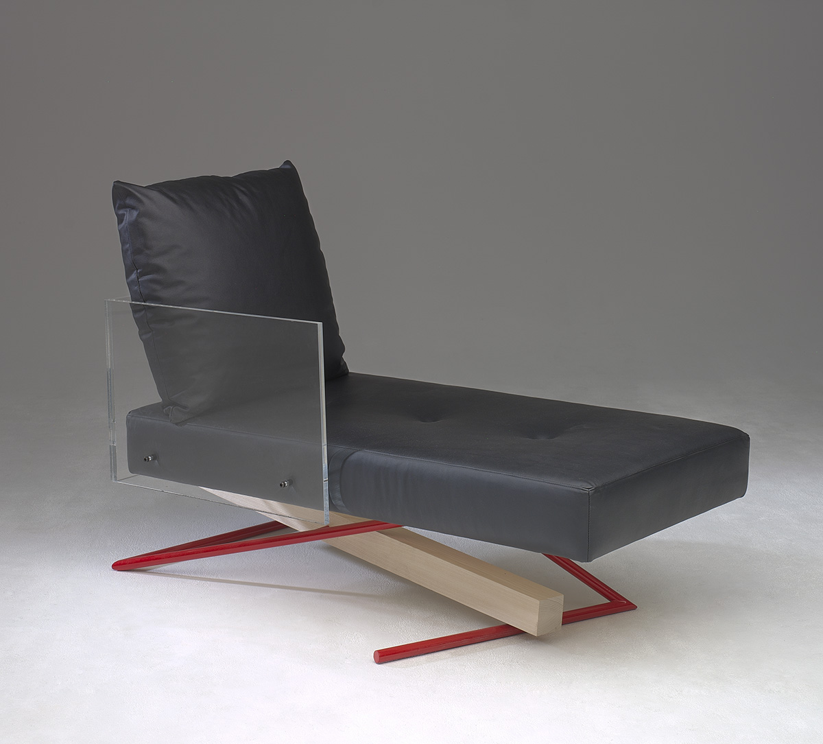 Canape-sigurdur-gustafsson-kallemo | ScandinavianDesign.com