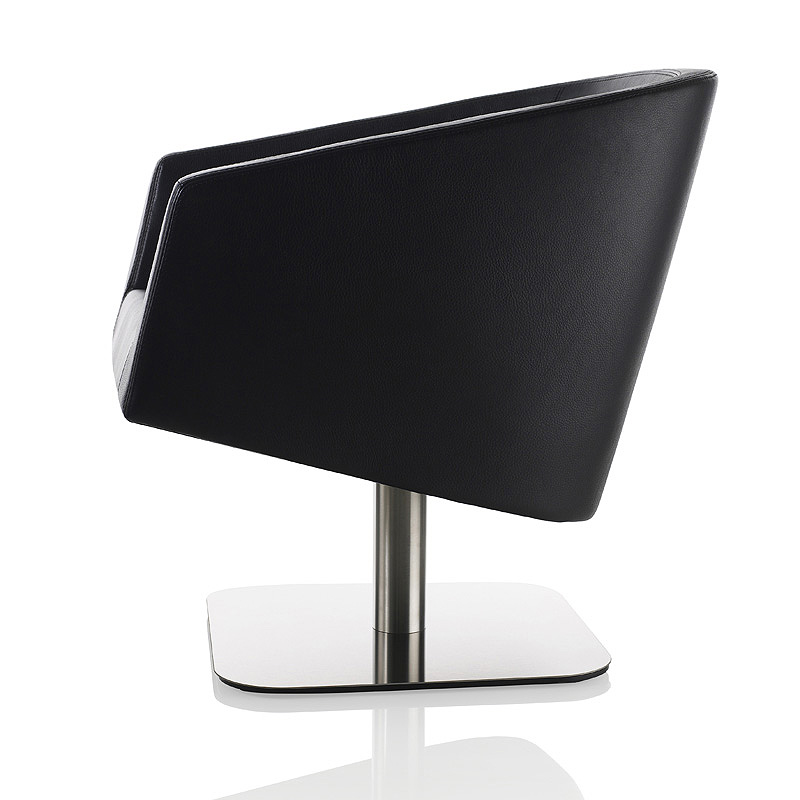 Club_022690 | ScandinavianDesign.com