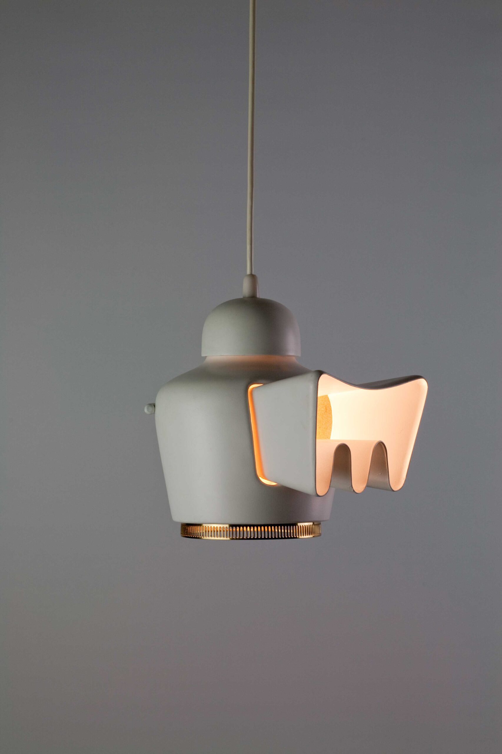 Alvar Aalto Taklampa typ 1 prototyp c. 1958 Pertti Männistös photo Anssi Vaarola