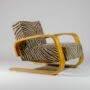 Alvar Aalto armchair 37 1936 Pertti Männistös photo Anssi Vaarola