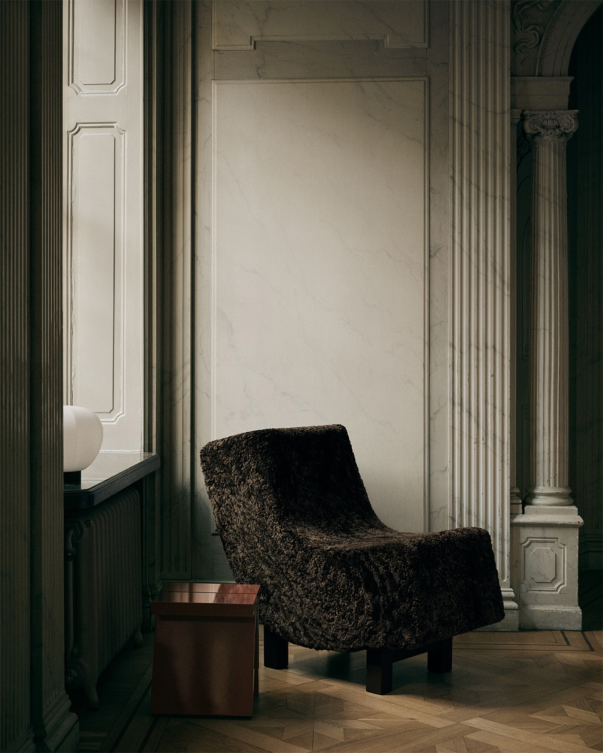 BD1 Lounge chair. Design Björn Dahlström. Fogia Fogia Lifestyle BD1 Lounge chair Sheepskin espresso Smoked oak