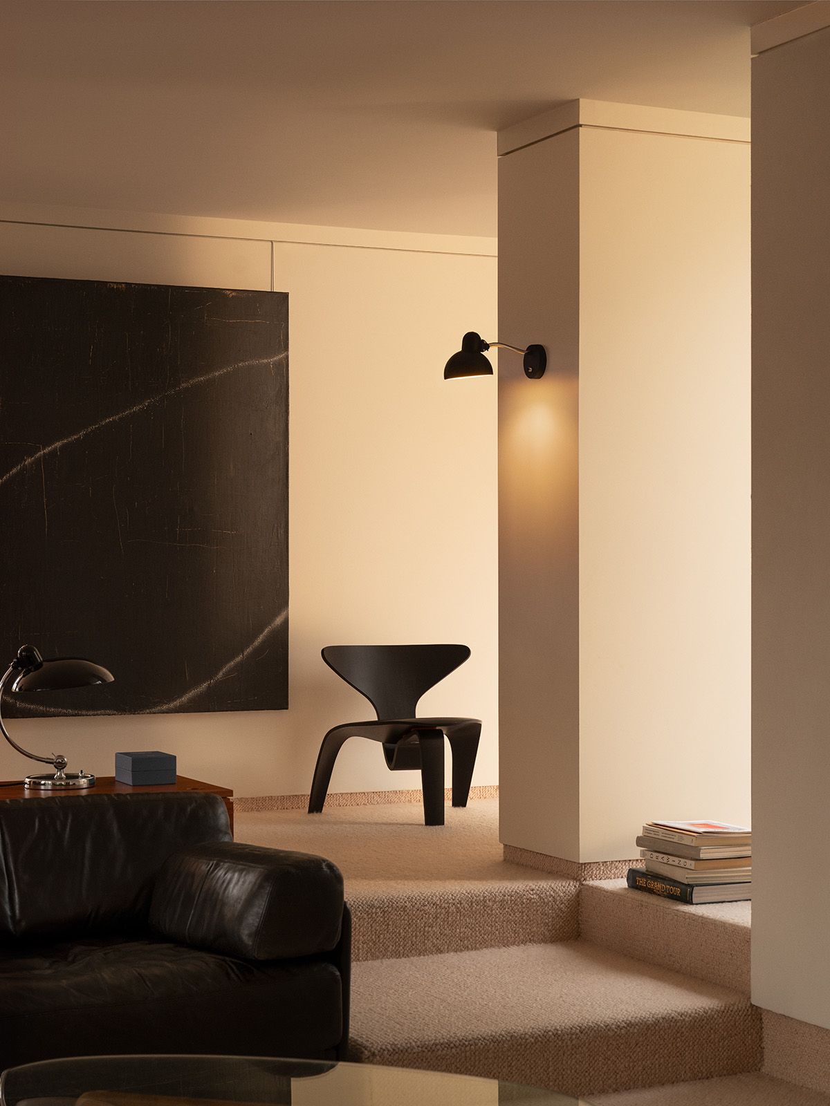 Fritz Hansen KAISER idell Black