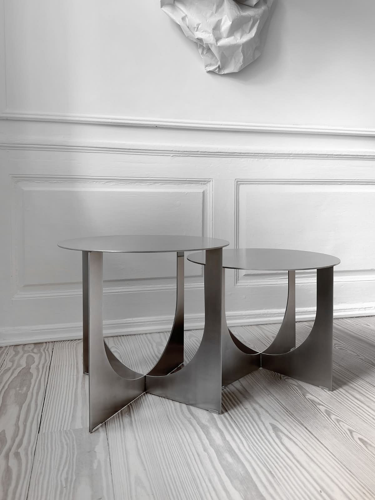 Inverse Side Table Aluminium Inverse Side Table Aluminium
