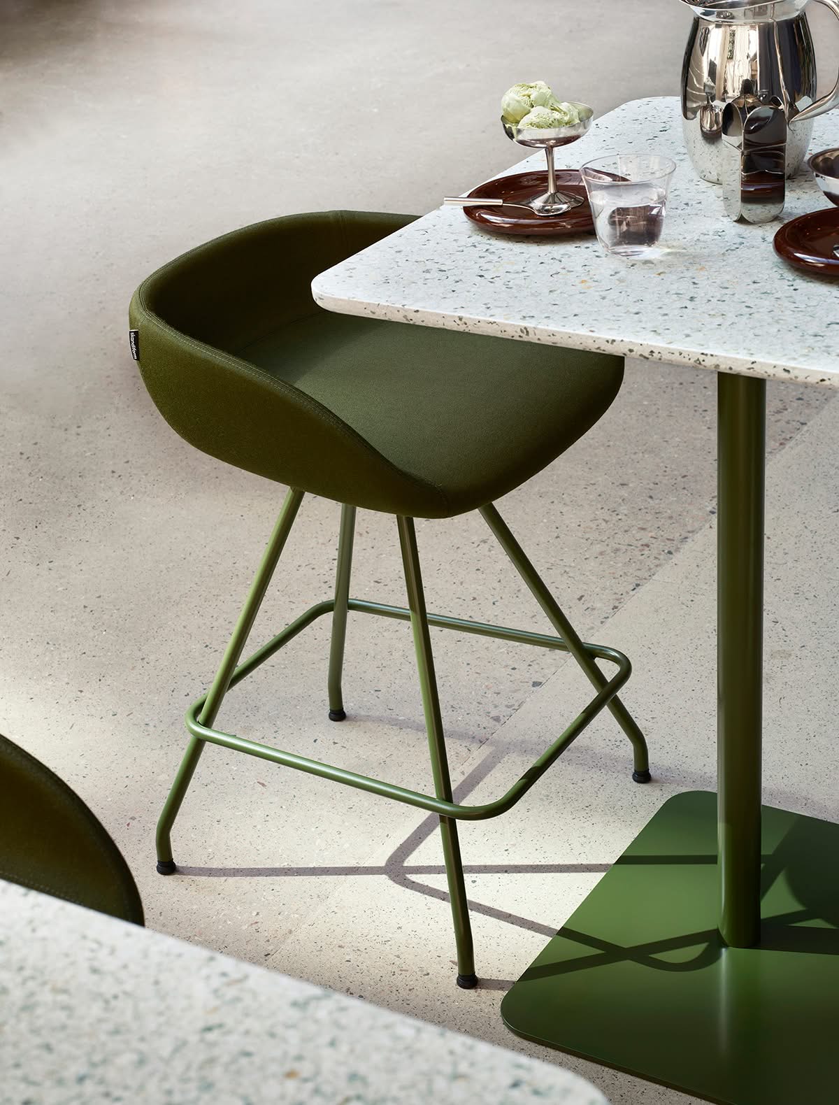 Fendo barchair S 2051 closeup Fendo barchair S 2051 closeup